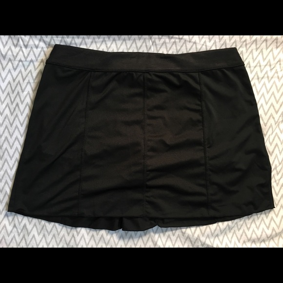 Nike Dri Fit Skort - Picture 2 of 7